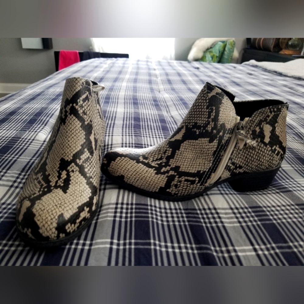 Booties - Picture 1 of 1